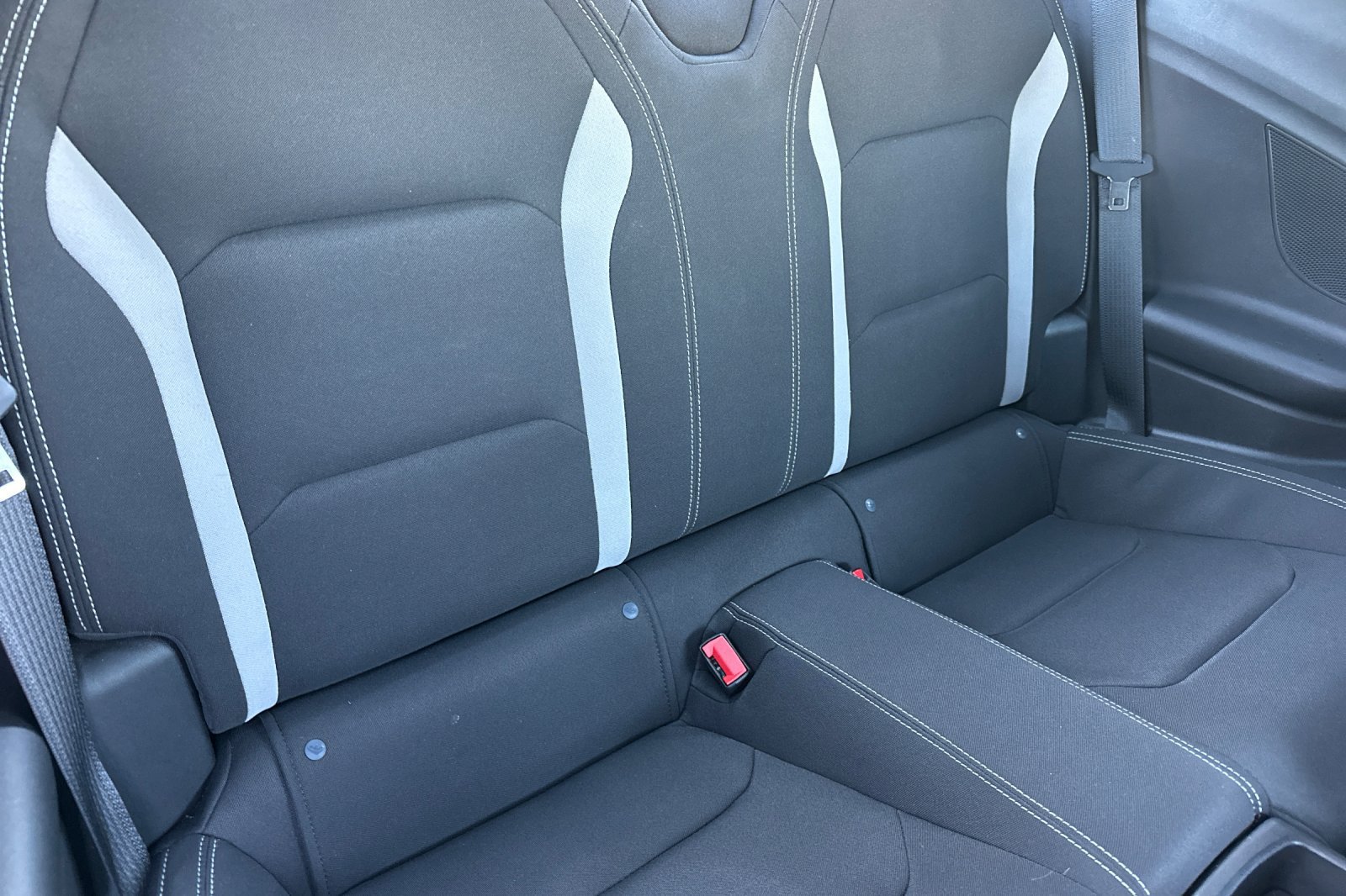 Used 2023 Chevrolet Camaro LT w/ Technology Package RWD image 16