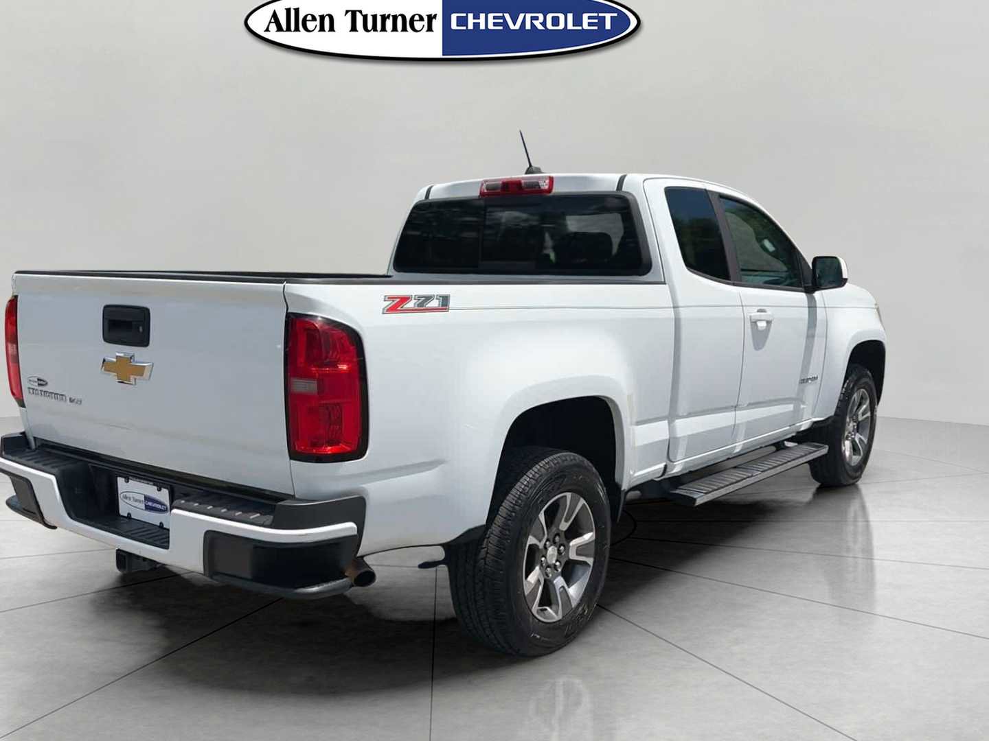 Used 2018 Chevrolet Colorado Z71 RWD image 4