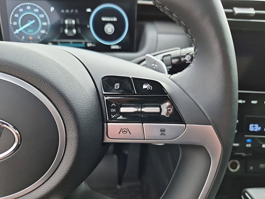 Used 2023 Hyundai Santa Cruz Limited image 34