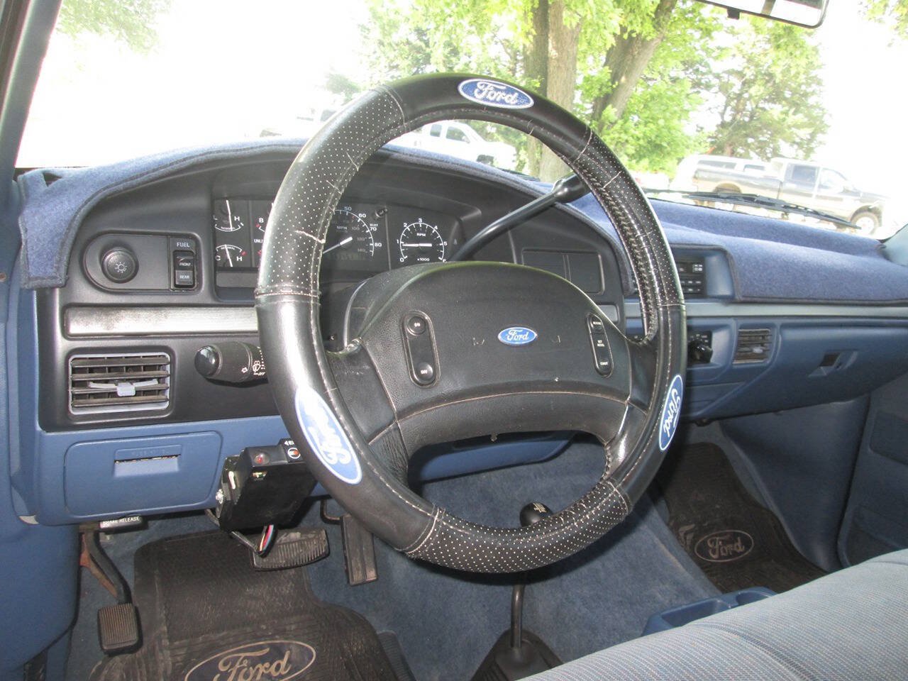 Used 1995 Ford F250 4x4 Regular Cab image 26