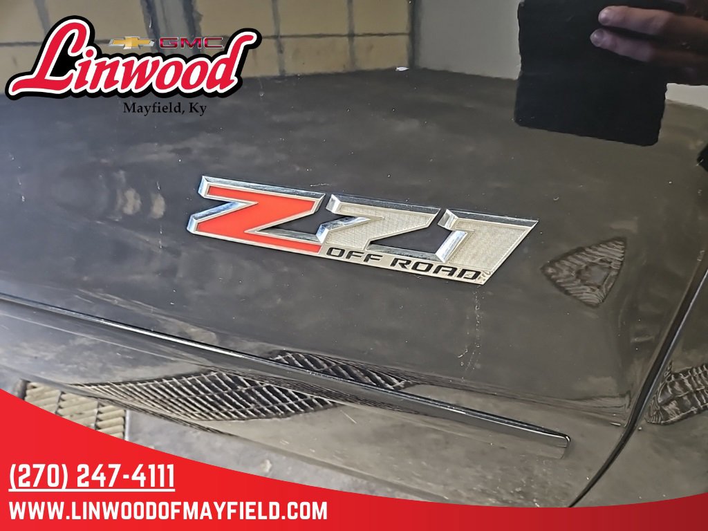 Used 2019 Chevrolet Silverado 1500 LT w/ All Star Edition image 10