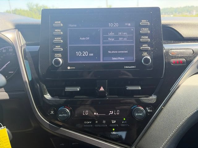 Used 2024 Toyota Camry SE FWD image 14