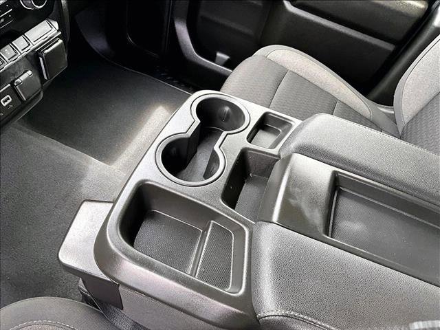 Used 2022 Chevrolet Silverado 1500 Custom RWD image 15
