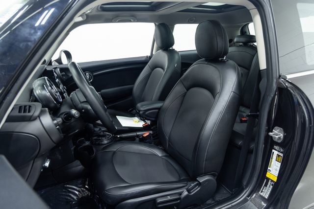 Used 2015 MINI Cooper 2-Door Hardtop FWD image 21