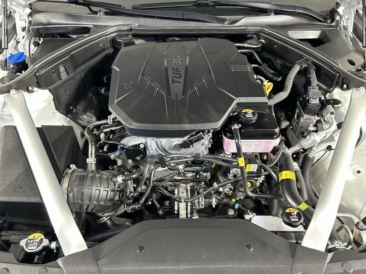 Used 2026 Genesis G70 2.5T RWD image 11