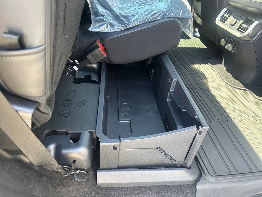 New 2025 Ford F150 Platinum w/ Equipment Group 702A High image 49