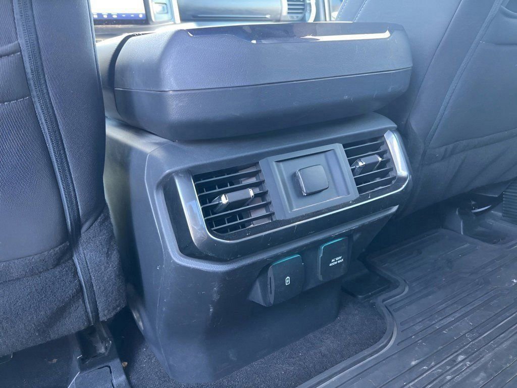 Certified 2021 Ford F150 XLT w/ Equipment Group 302A High image 19