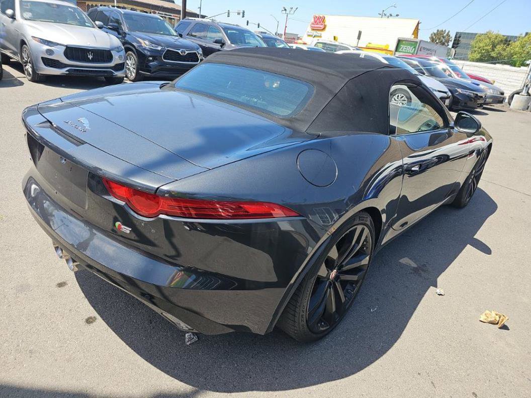 Used 2017 Jaguar F-TYPE S RWD image 6