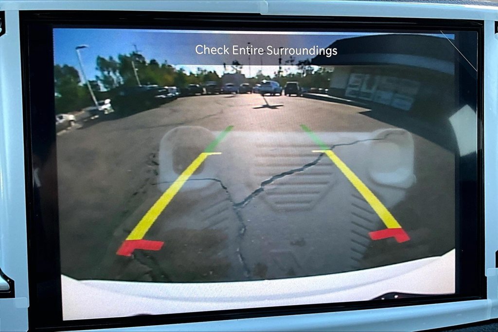 New 2027 Chrysler Pacifica Select FWD image 26