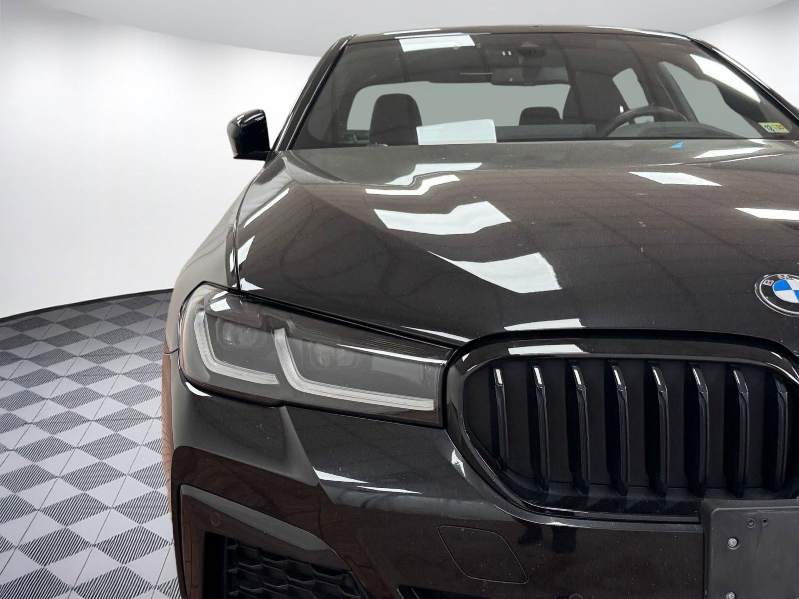 Used 2023 BMW 530i xDrive w/ M Sport Package image 18