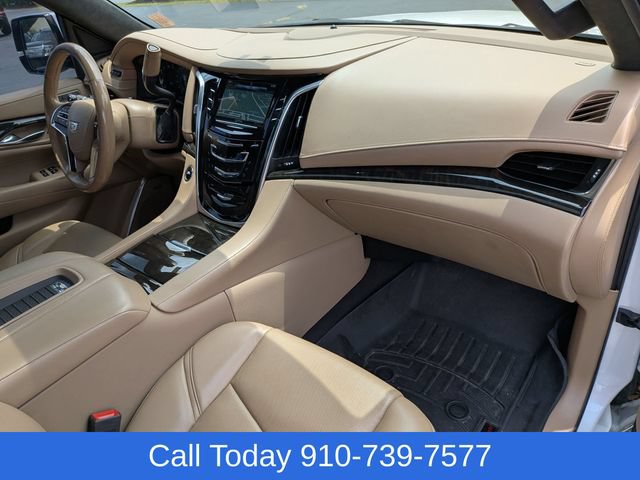 Used 2020 Cadillac Escalade ESV Platinum AWD/4WD image 45