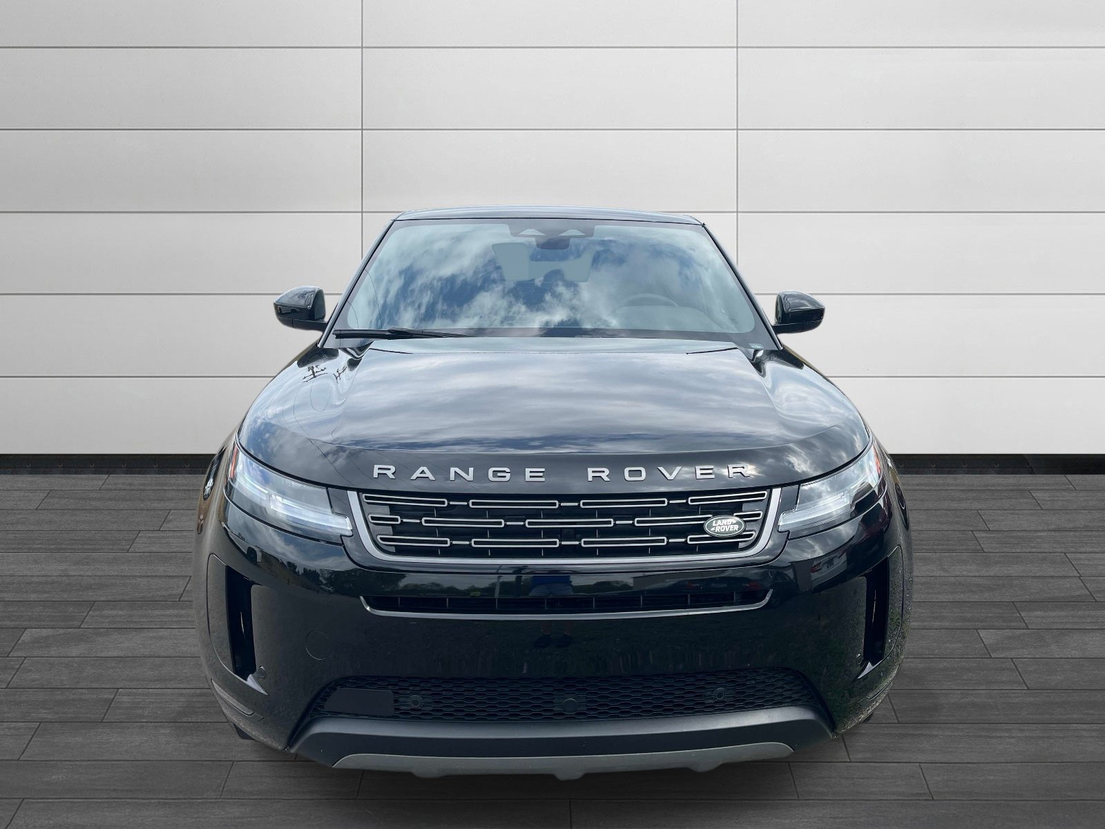 Used 2024 Land Rover Range Rover Evoque S AWD/4WD image 8