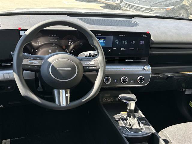 New 2027 Hyundai Kona SE FWD image 7