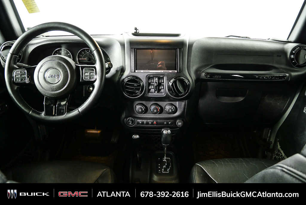 Used 2015 Jeep Wrangler Unlimited Sahara AWD/4WD image 18