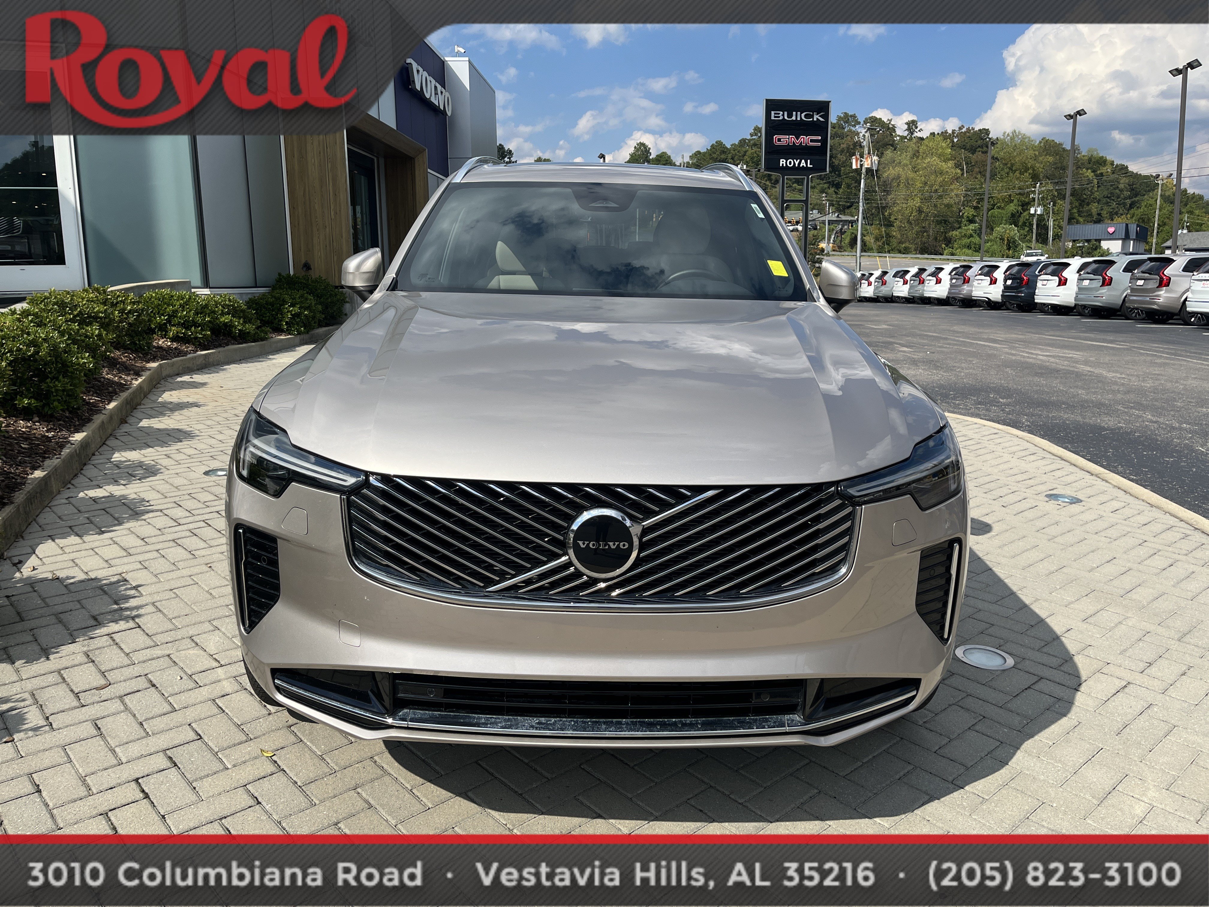 Used 2026 Volvo XC90 B5 Core AWD/4WD image 8
