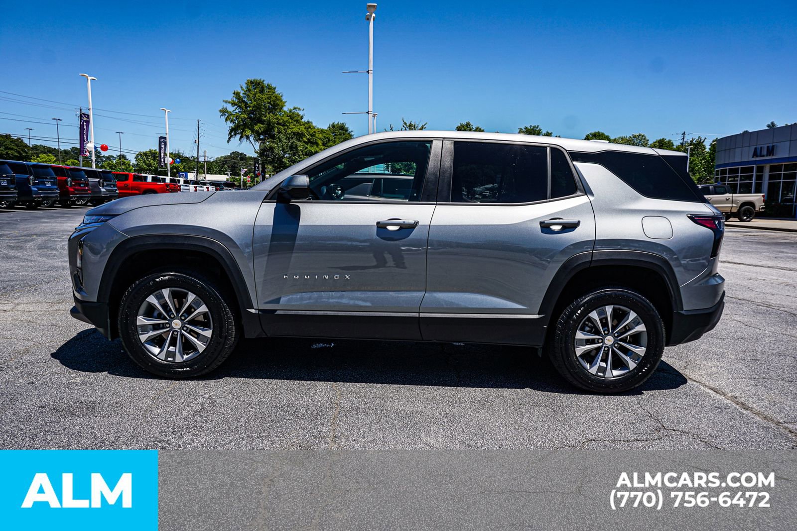 Used 2026 Chevrolet Equinox LT FWD image 10