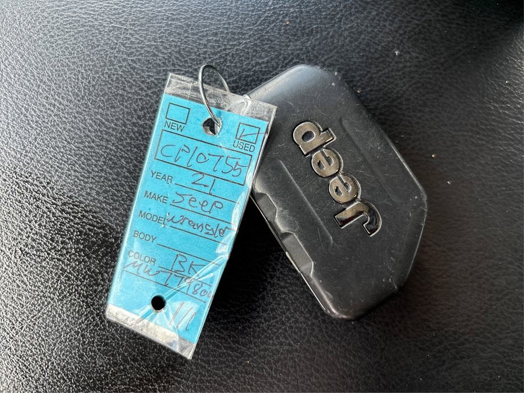 Used 2021 Jeep Wrangler Sport image 37