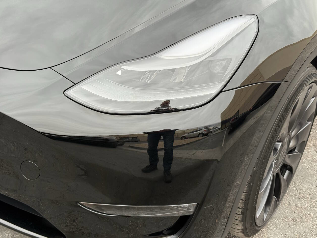Used 2023 Tesla Model Y Performance image 33