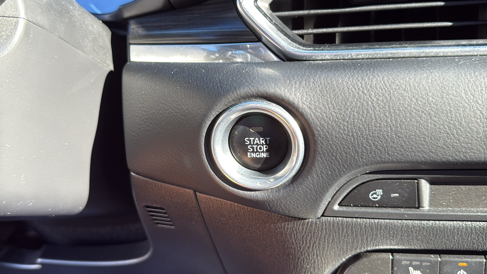 Certified 2022 MAZDA CX-5 AWD 2.5 S w/ Premium Plus Pkg image 19