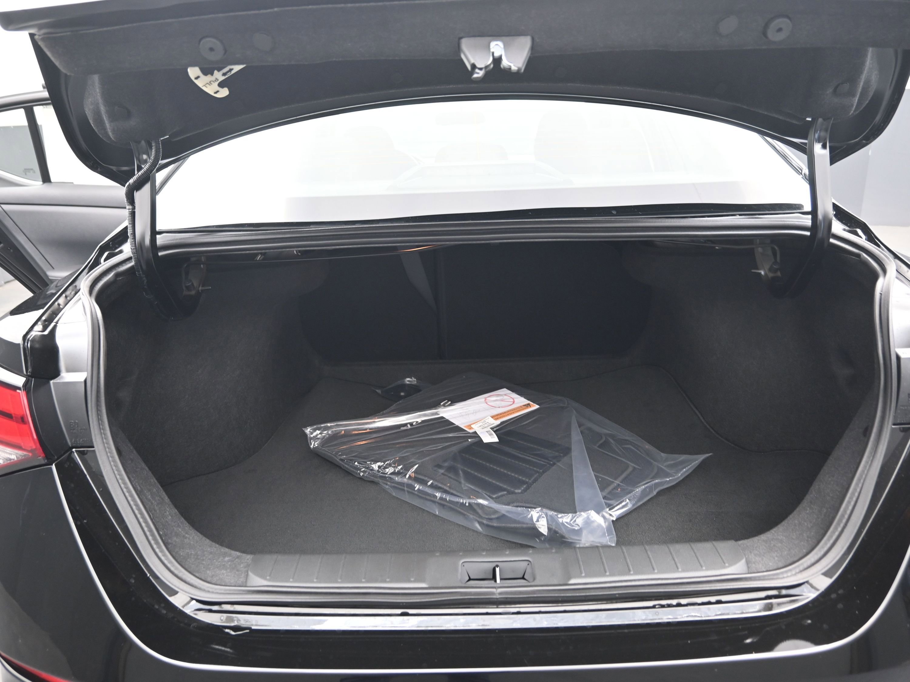 New 2025 Nissan Sentra S image 18