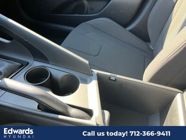 New 2025 Hyundai Elantra Sport image 29