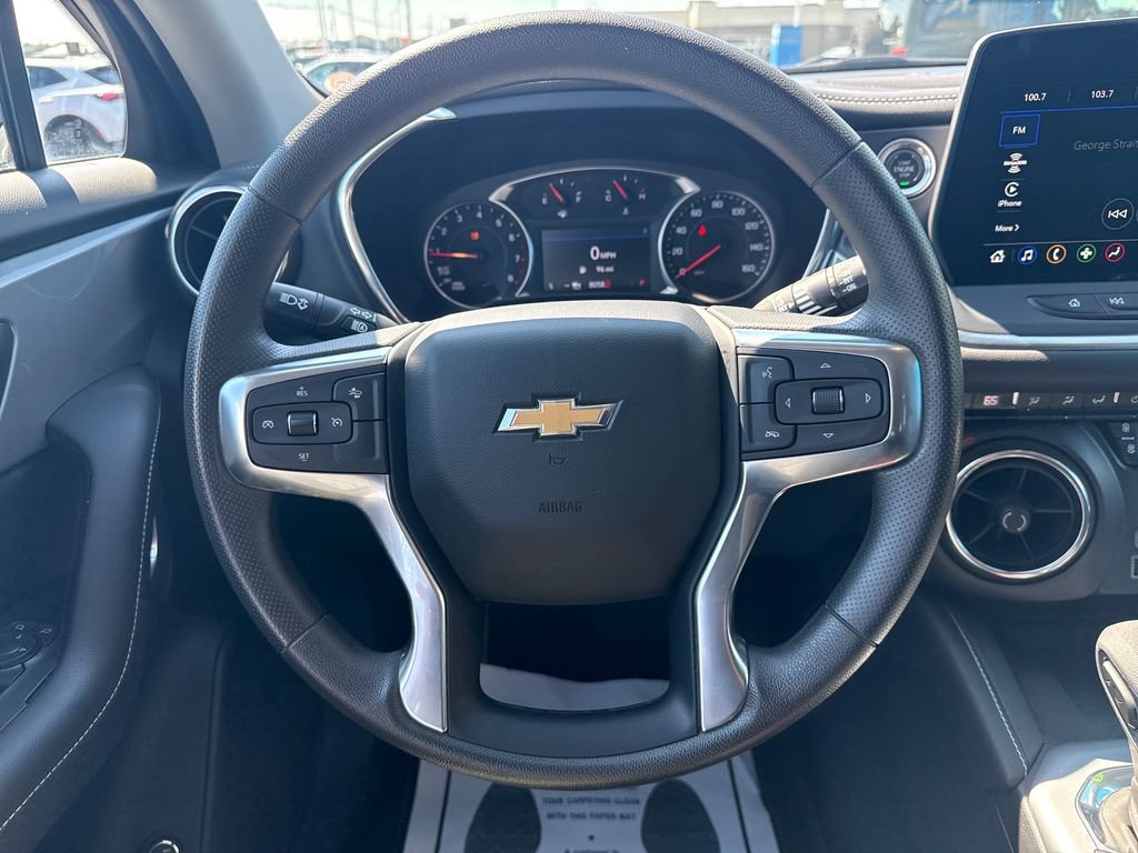 Used 2024 Chevrolet Blazer LT w/ Convenience Package FWD image 18
