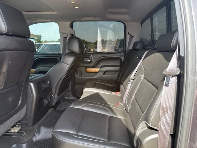 Used 2015 Chevrolet Silverado 1500 LTZ w/ LTZ Plus Package AWD/4WD image 18