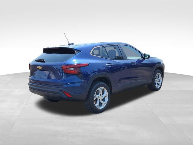 Certified 2024 Chevrolet Trax LS w/ LS Convenience Package FWD image 3