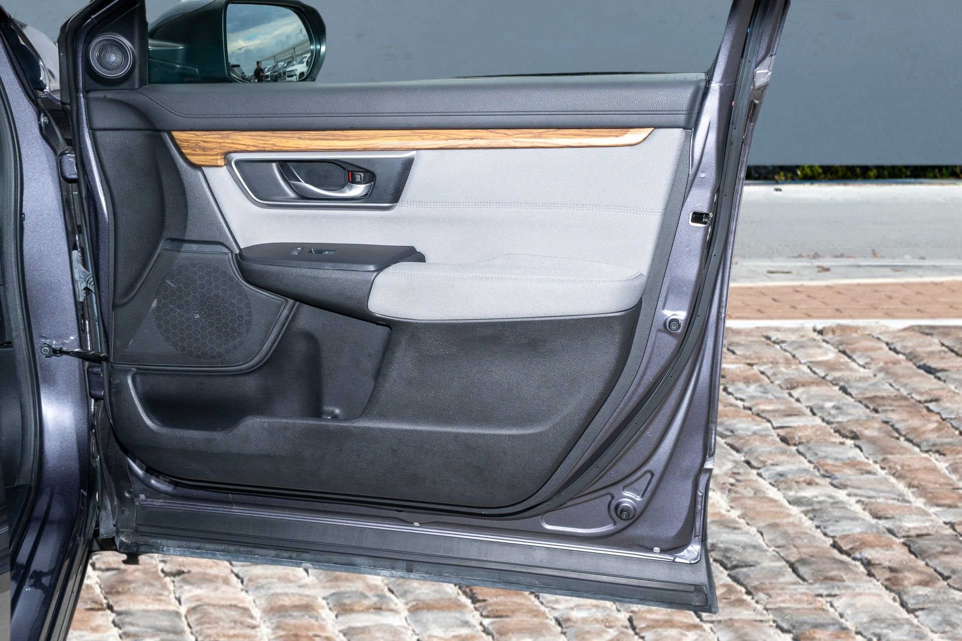 Used 2020 Honda CR-V EX image 12