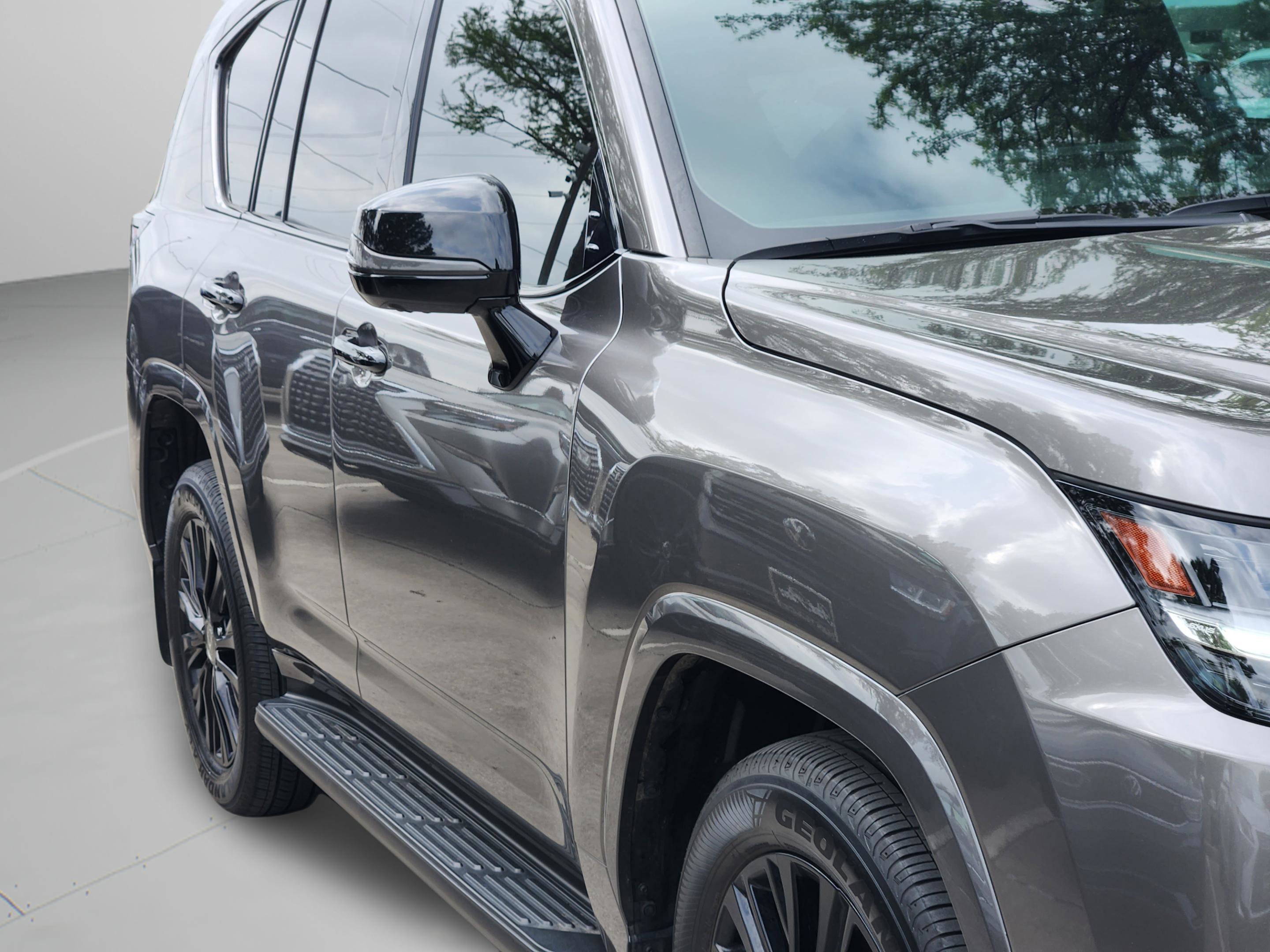 Used 2023 Lexus LX 600 4WD w/ Appearance Package image 37