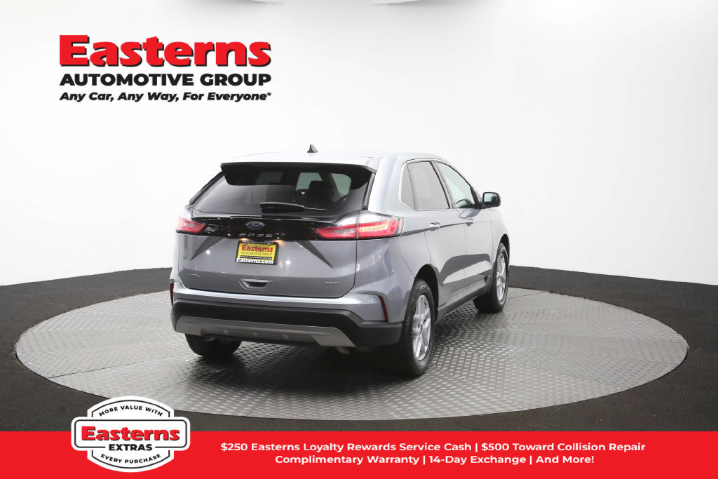 Used 2024 Ford Edge SEL AWD/4WD image 40