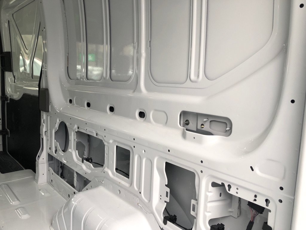 Used 2025 Ford Transit 250 148 Medium Roof RWD image 19