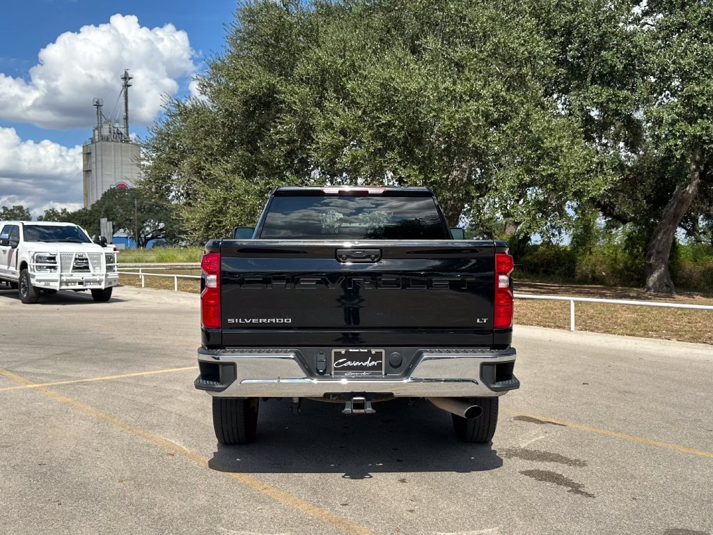Used 2025 Chevrolet Silverado 2500 LT w/ Convenience Package AWD/4WD image 6