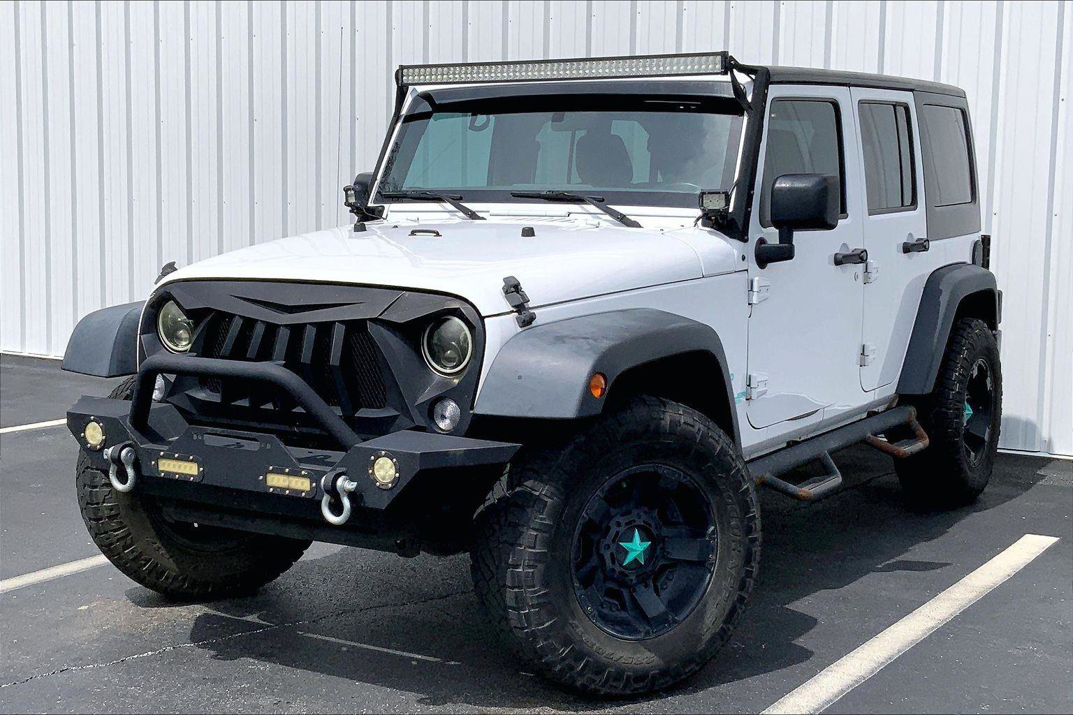 Used 2017 Jeep Wrangler Unlimited Sport w/ Connectivity Group image 1