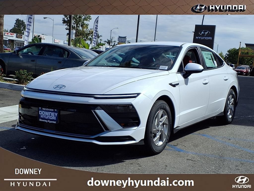 New 2026 Hyundai Sonata SE FWD 360° Tour