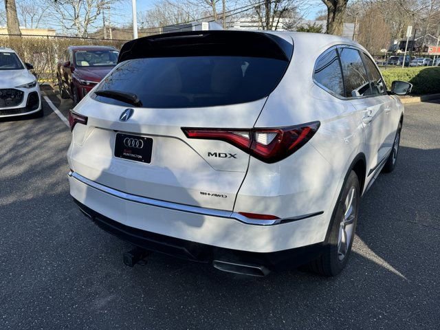 Used 2023 Acura MDX SH-AWD image 4