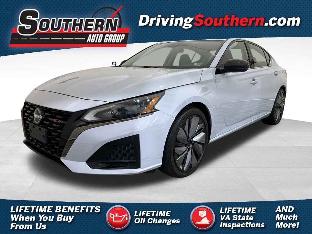 Used 2023 Nissan Altima 2.5 SR