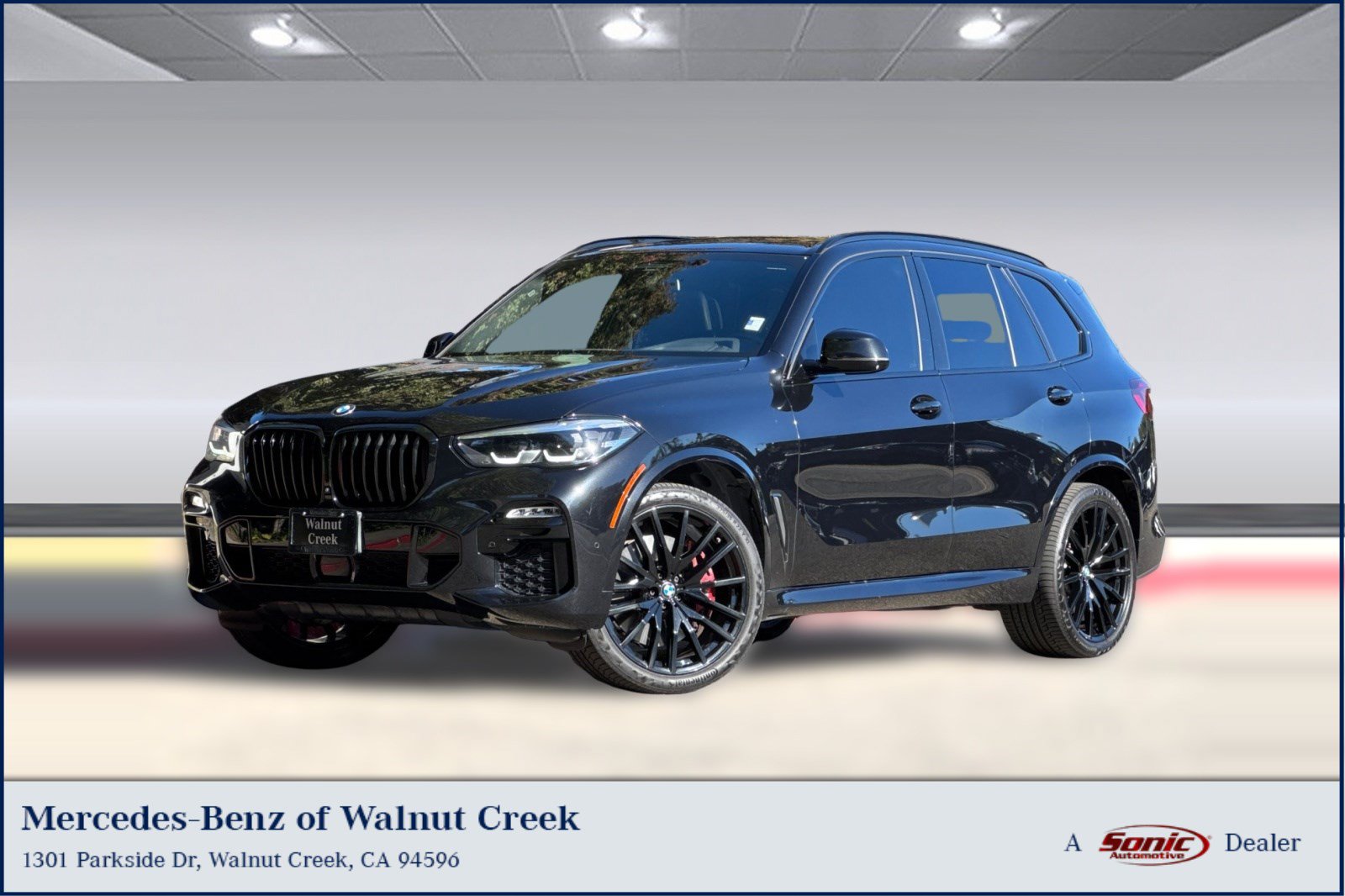 Used 2021 BMW X5 M50i AWD/4WD image 1