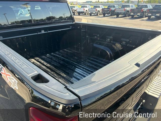 Used 2023 Chevrolet Silverado 1500 Custom AWD/4WD image 28