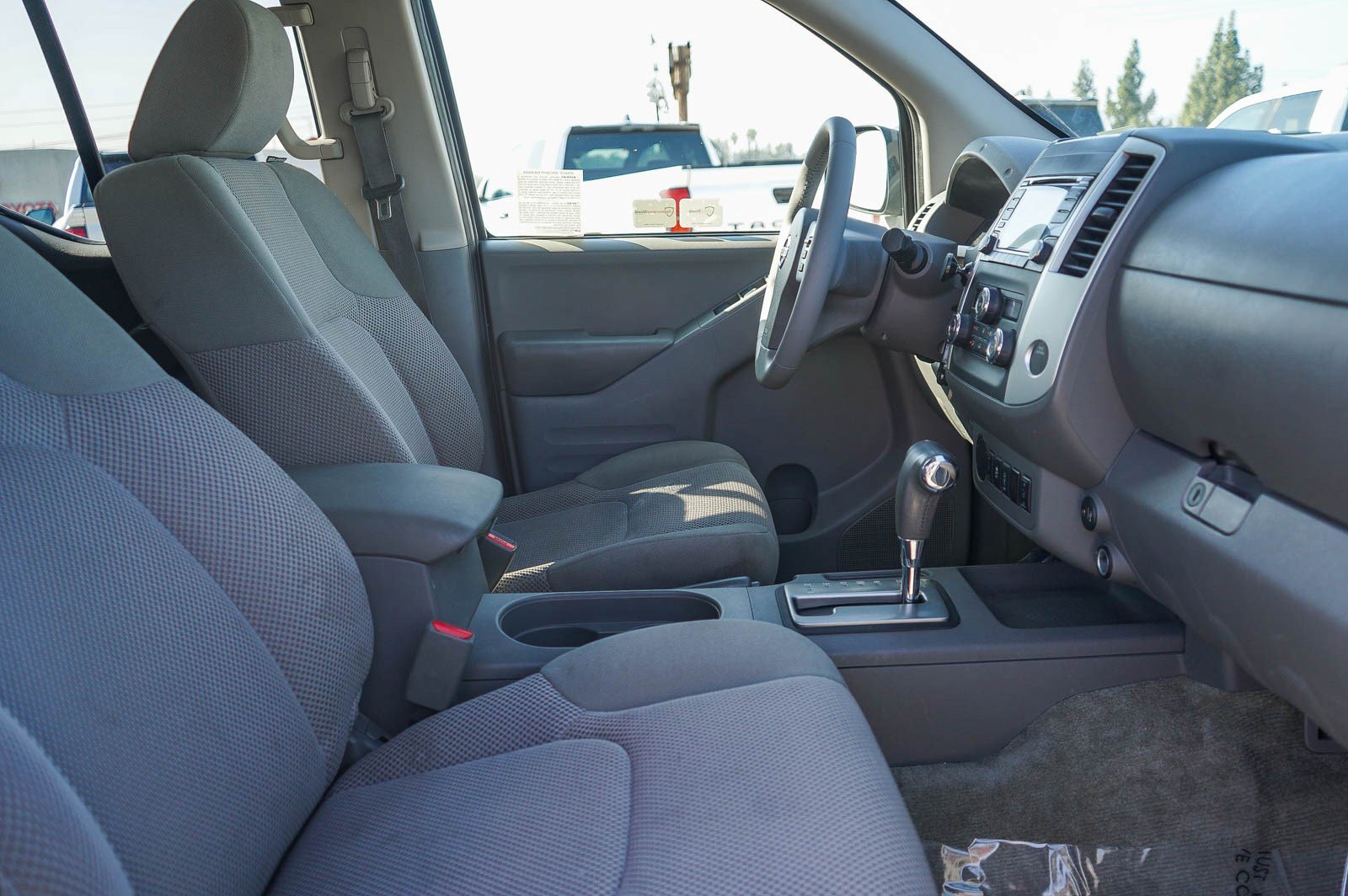 Used 2018 Nissan Frontier SV w/ Value Truck Package image 17