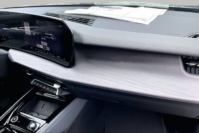 New 2026 Audi Q3 quattro 2.0T AWD/4WD image 16