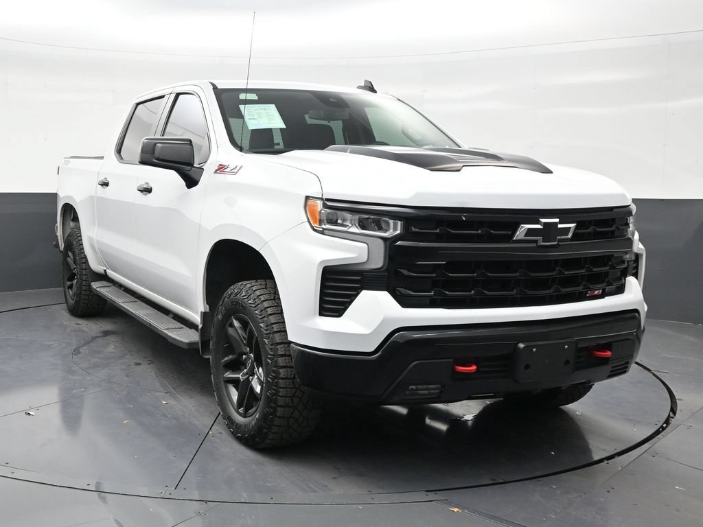 Used 2023 Chevrolet Silverado 1500 LT Trail Boss AWD/4WD image 7