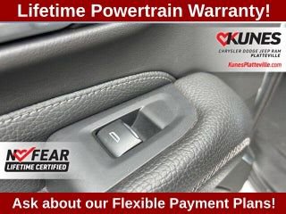 Used 2023 GMC Yukon XL Denali image 50