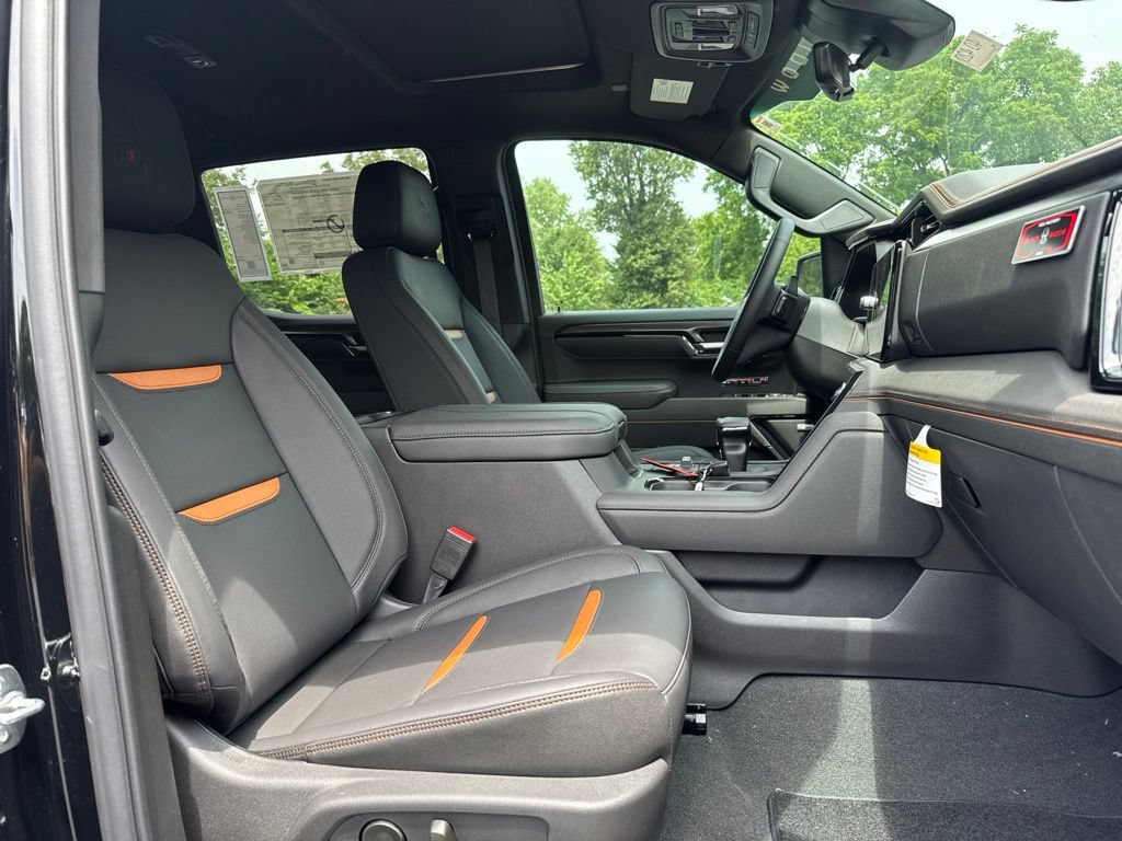 New 2026 GMC Sierra 1500 AT4 w/ AT4 Premium Package AWD/4WD image 15