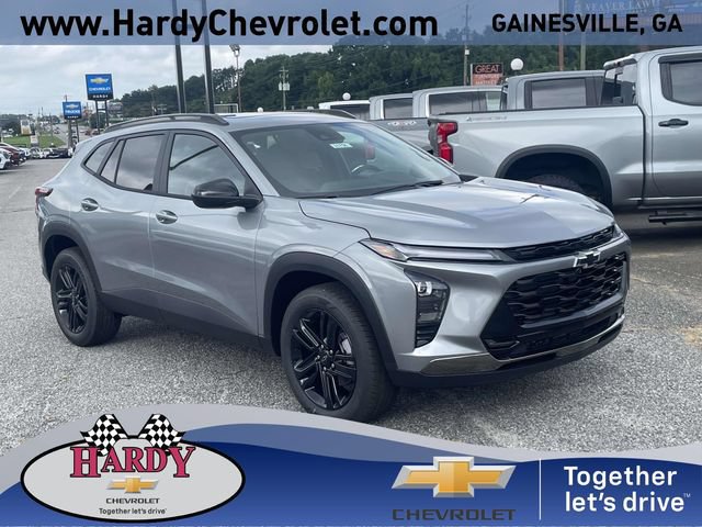 New 2026 Chevrolet Trax ACTIV w/ Sunroof Package