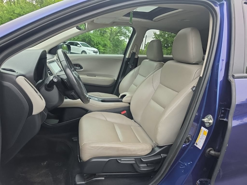 Used 2017 Honda HR-V EX-L image 14