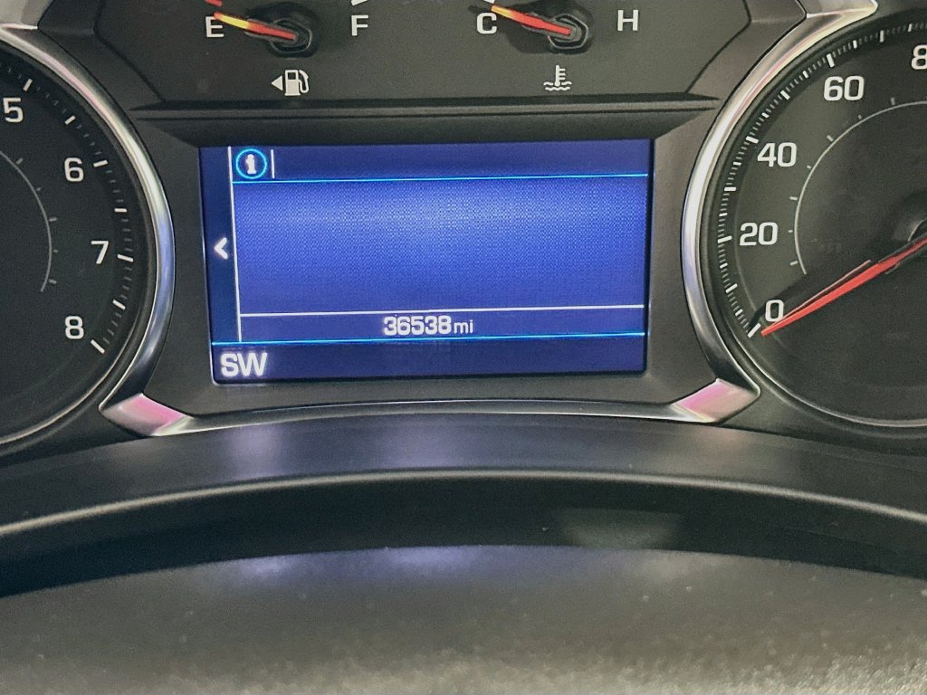 Used 2023 Chevrolet Equinox LT AWD/4WD image 18