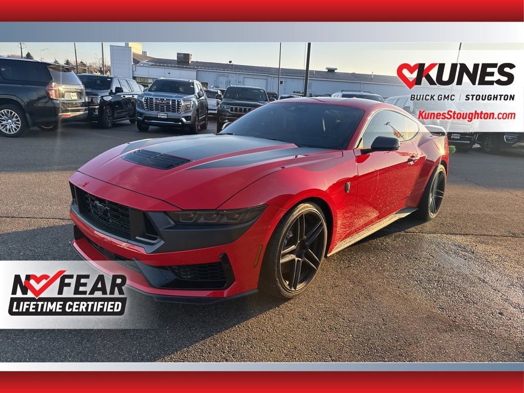Used 2024 Ford Mustang Dark Horse image 5