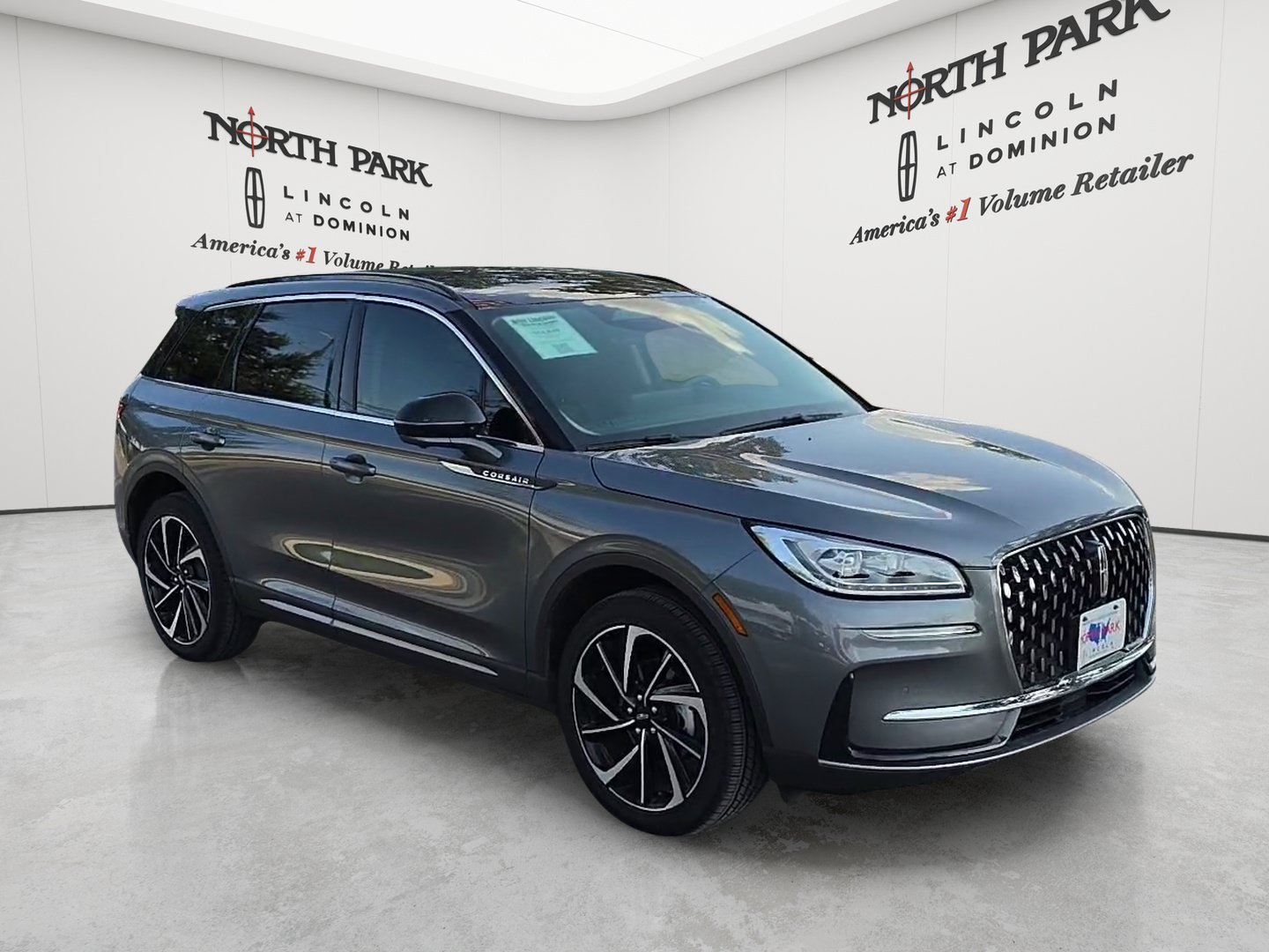 New 2025 Lincoln Corsair Reserve AWD/4WD image 7