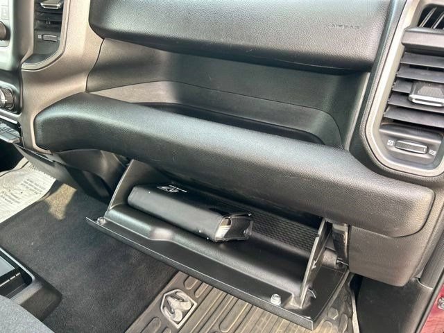 Used 2019 RAM 1500 Tradesman w/ SXT Appearance Group AWD/4WD image 48